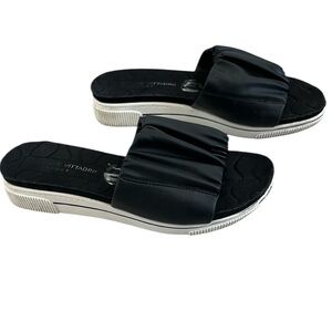 Adrienne Vittadini Sport Curtis Slide Sandals Black White Women’s‎ Size 7.5